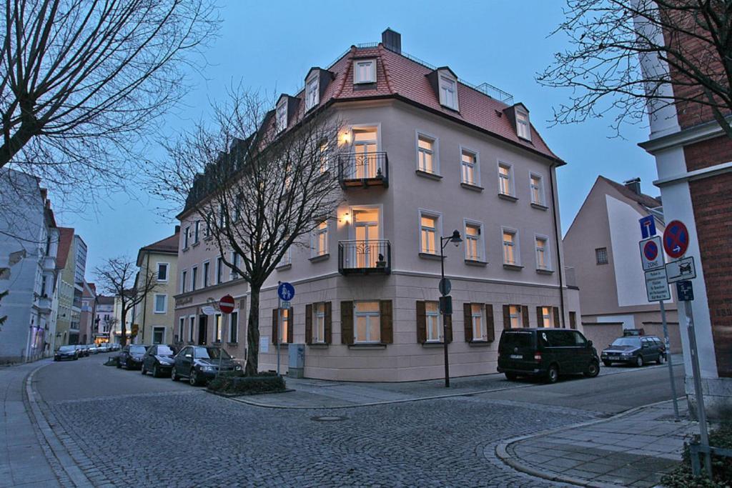 Bayerischer Hof Инголщат Екстериор снимка