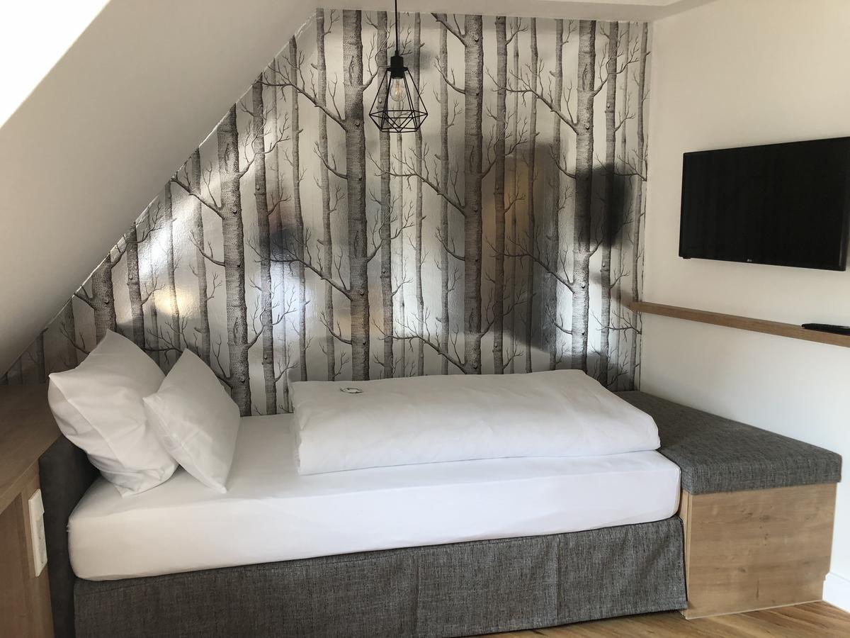 Bayerischer Hof Инголщат Екстериор снимка